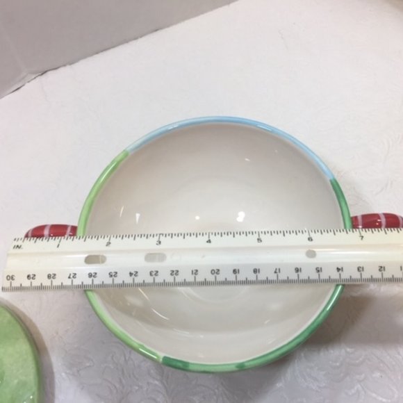 Oneida Santa Christmas Two Piece Ceramic Bowl w/Handles - Picture 8 of 10